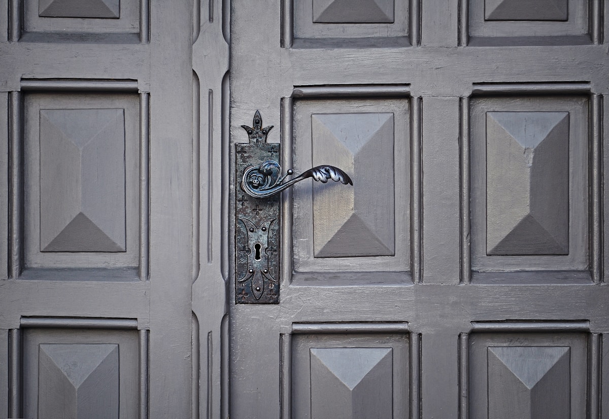 Professional door replacement services in Southern California